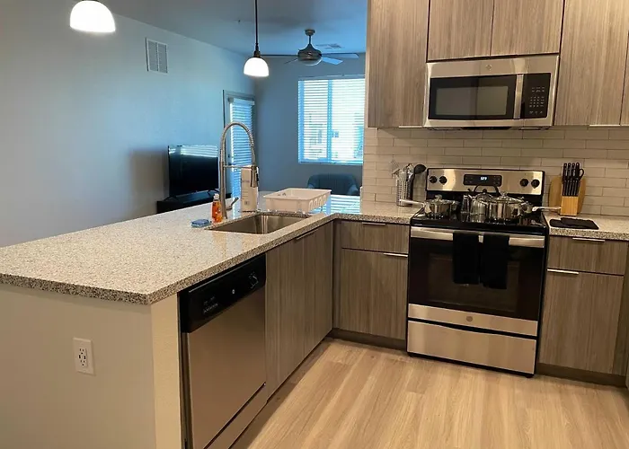Gia New Modern 1 Bedroom With Swimming Pool & Gym At Grayson Place Apartament